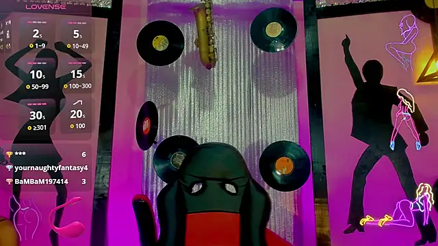 nickyminach  online show from 25, 10, 2025