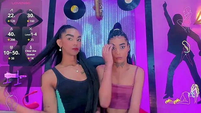 nickyminach  online show from 10, 11, 2025