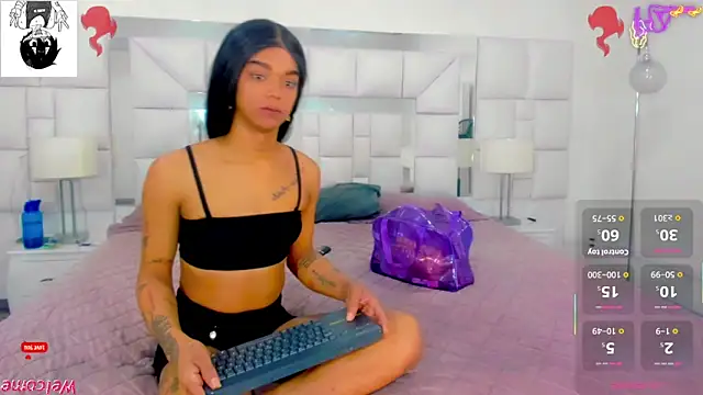 nickyminach  online show from 11, 9, 2025