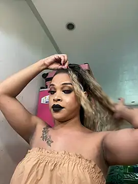 MarryQueen22 online show from 25, 2, 2026