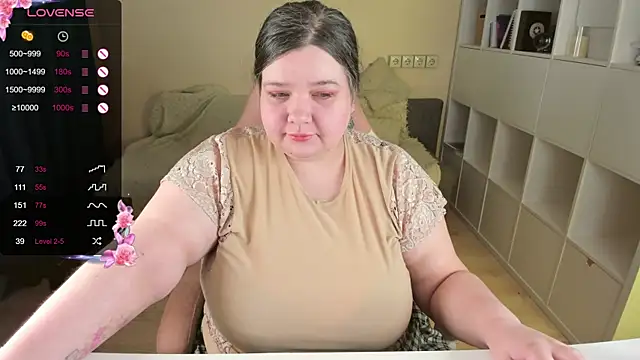 PlumPie online show from 19, 11, 2025