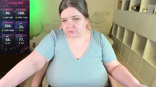 PlumPie online show from 1, 12, 2024