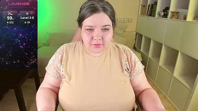 PlumPie online show from 1, 3, 2025