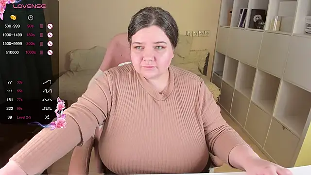 PlumPie online show from 26, 9, 2025