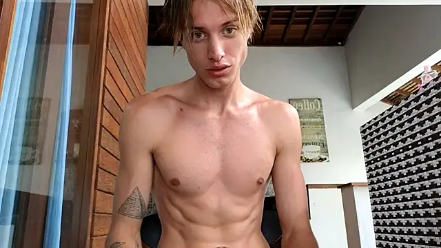 Snapshot of Cryptikov chatting on 23, 2, 2026 Cryptikov online show from 23, 2, 2026