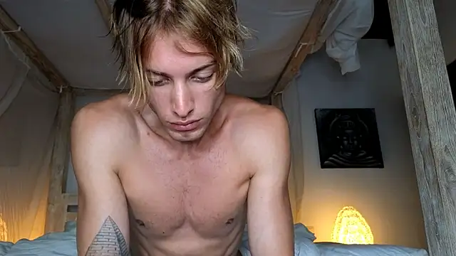 Snapshot of Cryptikov chatting on 24, 2, 2026 Cryptikov online show from 24, 2, 2026