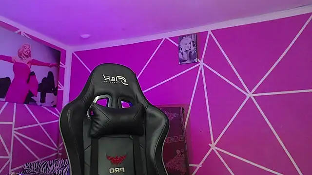 Ortegakim online show from 21, 3, 2025