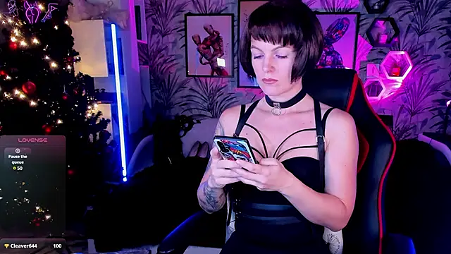 Devi Evi online show from 29, 12, 2024