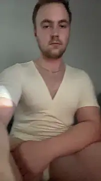 Maxmusterman20023 online show from 6, 10, 2025