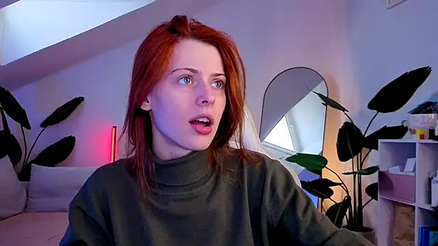 Snapshot of doll_lesli chatting on 23, 11, 2025 doll lesli online show from 23, 11, 2025