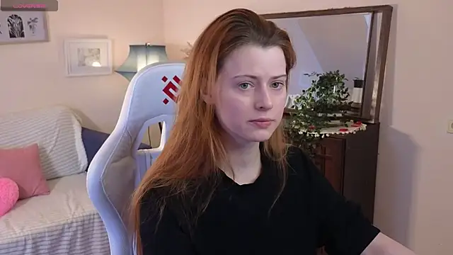 Snapshot of doll_lesli chatting on 22, 3, 2025 doll lesli online show from 22, 3, 2025