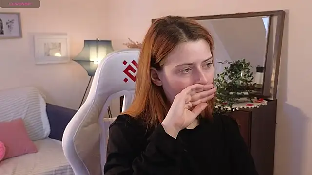 Snapshot of doll_lesli chatting on 20, 3, 2025 doll lesli online show from 20, 3, 2025