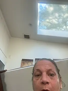 Snapshot of Victoria121565 chatting on 8, 3, 2026 Victoria121565 online show from 8, 3, 2026