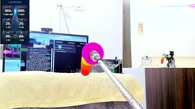 Snapshot of Paulina_Davis_ chatting on 23, 12, 2025 Paulina Davis online show from 23, 12, 2025