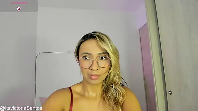 Victoriasant online show from 15, 3, 2026