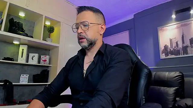 MrFrank tattoo online show from 12, 11, 2025