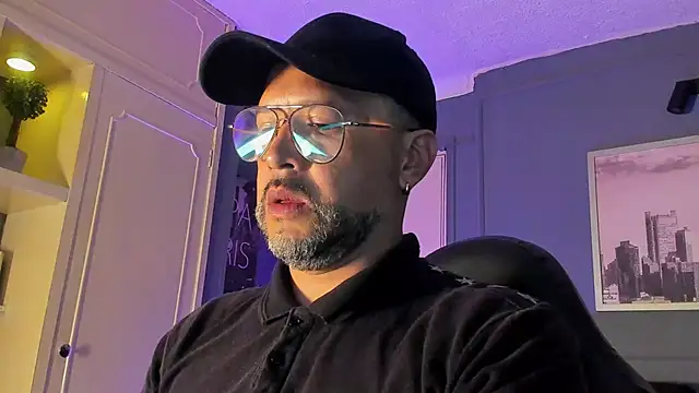 MrFrank tattoo online show from 2, 12, 2025