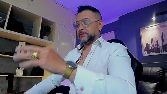 MrFrank tattoo online show from 6, 11, 2025