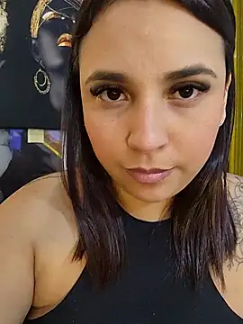LizzRouse online show from 4, 5, 2026