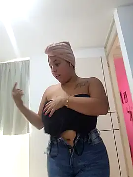 LizzRouse online show from 12, 11, 2025