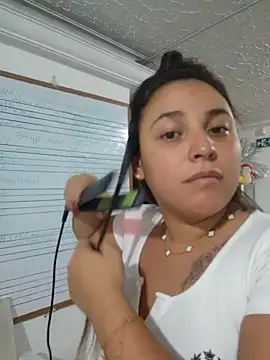 LizzRouse online show from 5, 11, 2025