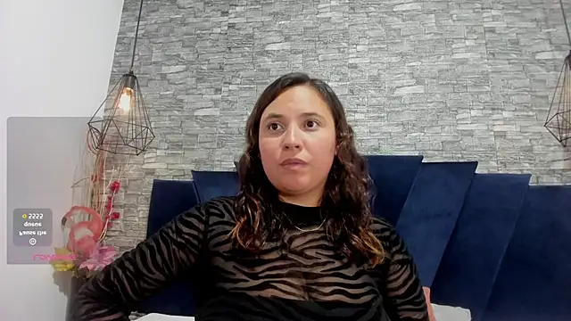 LizzRouse online show from 8, 9, 2025