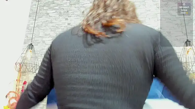 LizzRouse online show from 9, 9, 2025