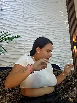 LizzRouse online show from 3, 10, 2025