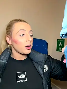 Strongqueen online show from 2, 11, 2025