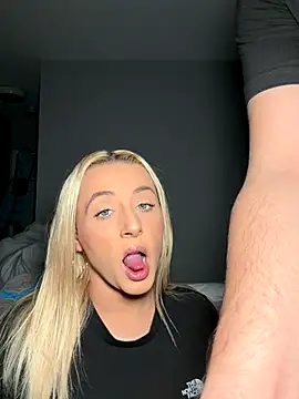 Strongqueen online show from 31, 10, 2025