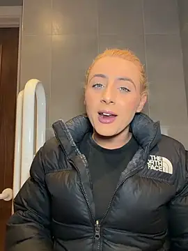 Strongqueen online show from 18, 10, 2025