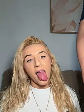 Strongqueen online show from 3, 5, 2026
