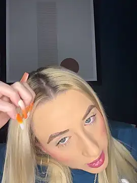 Strongqueen online show from 7, 2, 2025