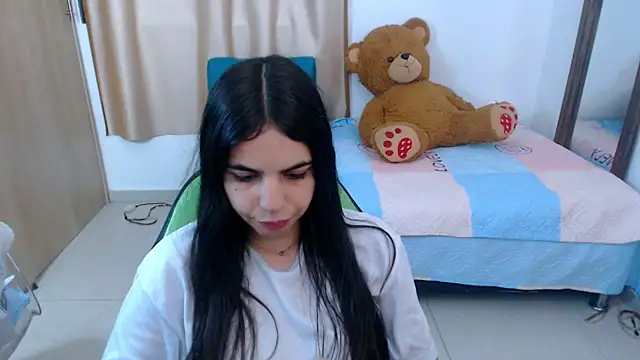  elenna online show from 10, 3, 2025