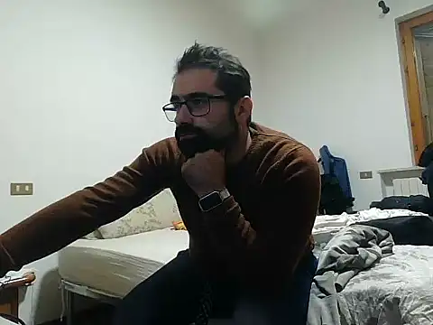 Snapshot of Attila985 chatting on 29, 10, 2025 Attila985 online show from 29, 10, 2025