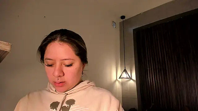 Snapshot of _rebecca1 chatting on 19, 3, 2025 rebecca1 online show from 19, 3, 2025