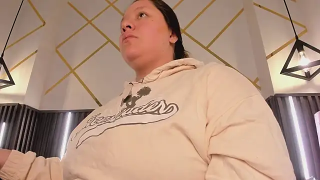  rebecca1 online show from 13, 4, 2026