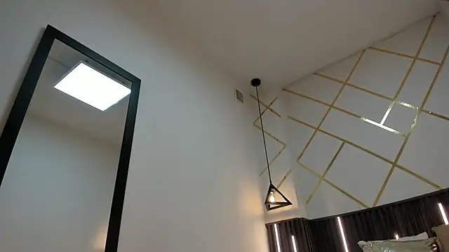 Snapshot of _rebecca1 chatting on 30, 11, 2025 rebecca1 online show from 30, 11, 2025