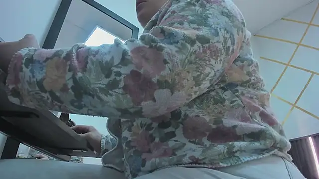 Snapshot of _rebecca1 chatting on 11, 1, 2026 rebecca1 online show from 11, 1, 2026