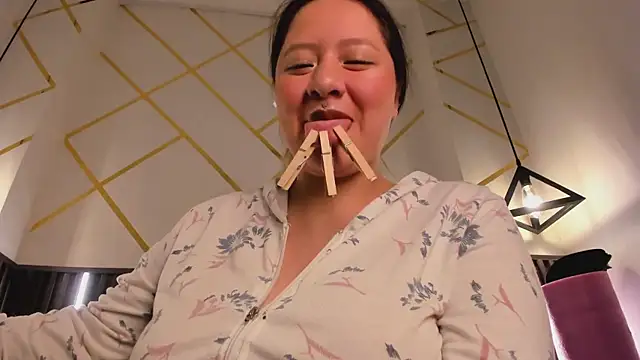  rebecca1 online show from 6, 3, 2026