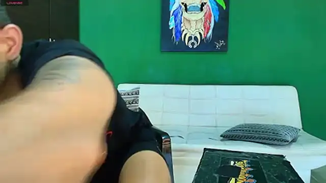 GendersonFit online show from 1, 11, 2025