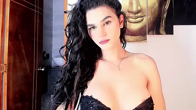 little tsgirl  online show from 2, 7, 2026