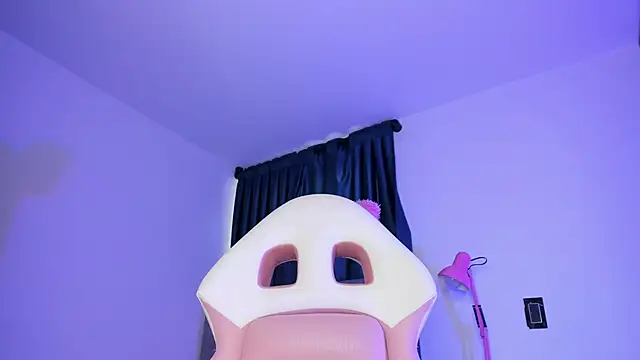 perla7777 online show from 18, 11, 2025