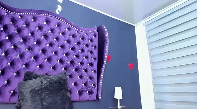 perla7777 online show from 7, 3, 2025