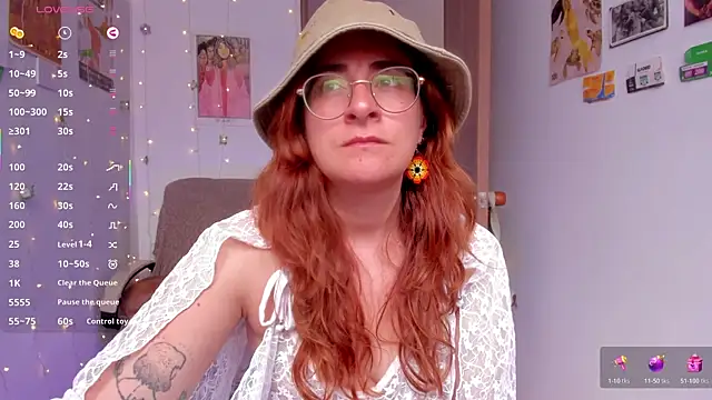 Snapshot of linda_giggle chatting on 23, 9, 2025 linda giggle online show from 23, 9, 2025