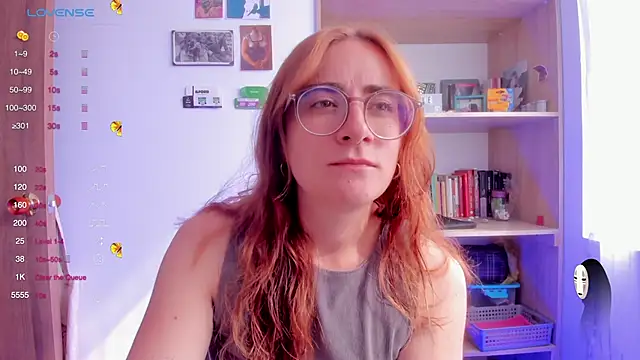 Snapshot of linda_giggle chatting on 25, 2, 2025 linda giggle online show from 25, 2, 2025