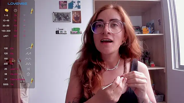 Snapshot of linda_giggle chatting on 9, 2, 2025 linda giggle online show from 9, 2, 2025