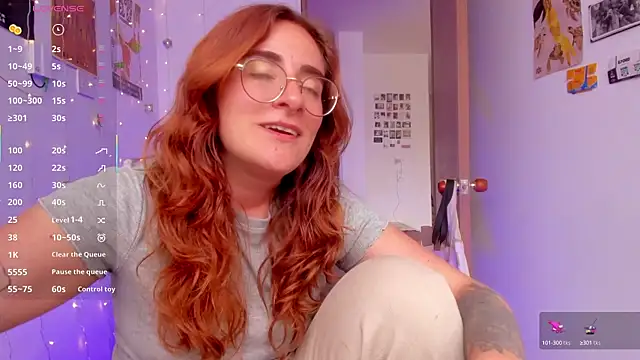 Snapshot of linda_giggle chatting on 19, 9, 2025 linda giggle online show from 19, 9, 2025