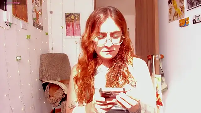 Snapshot of linda_giggle chatting on 26, 9, 2025 linda giggle online show from 26, 9, 2025