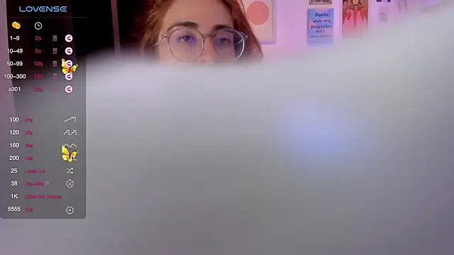 Snapshot of linda_giggle chatting on 2, 2, 2025 linda giggle online show from 2, 2, 2025